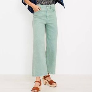 LOFT High Rise Wide Leg Crop Jean in Green Bay, size 24